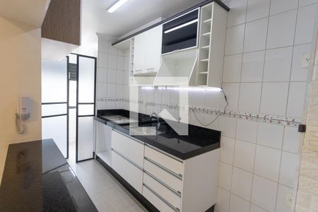 Apartamento à venda com 66m², 2 quartos e 1 vagaCozinha 