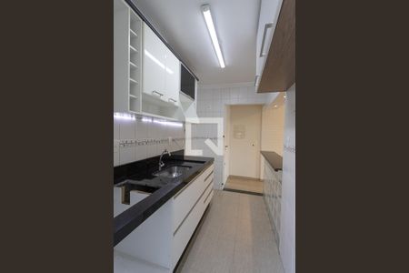 Apartamento à venda com 66m², 2 quartos e 1 vagaCozinha 