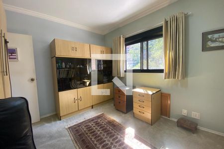 Apartamento à venda com 213m², 5 quartos e 4 vagas Apartamento à venda com 213m², 5 quartos e 4 vagasQuarto 3