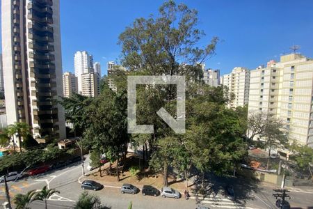 Apartamento à venda com 213m², 5 quartos e 4 vagas Apartamento à venda com 213m², 5 quartos e 4 vagasVista do Quarto 4