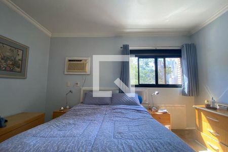 Apartamento à venda com 213m², 5 quartos e 4 vagas Apartamento à venda com 213m², 5 quartos e 4 vagasSuíte 1