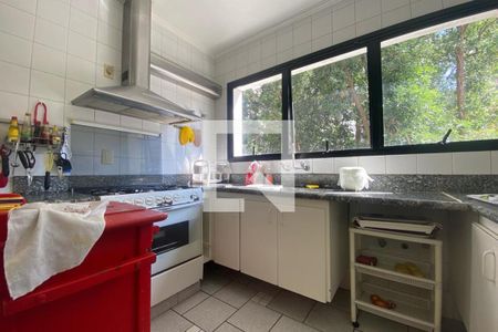 Apartamento à venda com 213m², 5 quartos e 4 vagas Apartamento à venda com 213m², 5 quartos e 4 vagasCozinha