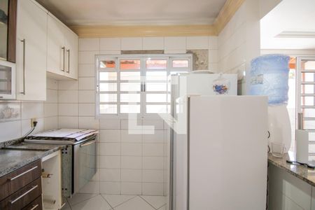 Casa à venda com 105m², 3 quartos e 2 vagasCozinha