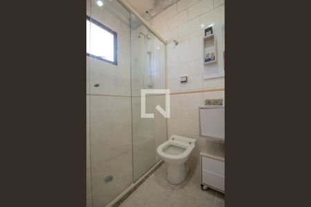 Casa à venda com 105m², 3 quartos e 2 vagasBanheiro da Suíte