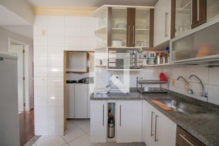 Casa à venda com 105m², 3 quartos e 2 vagasCozinha