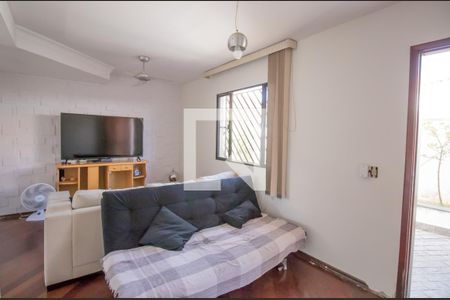 Sala de Estar de casa à venda com 3 quartos, 105m² em Vila Parque Jabaquara, São Paulo