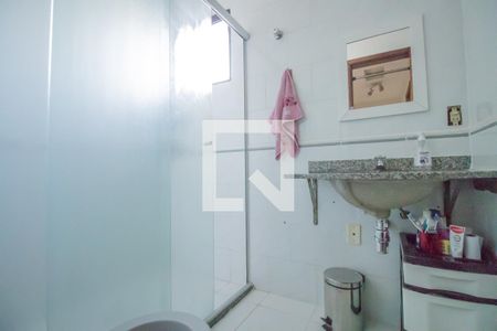 Casa à venda com 105m², 3 quartos e 2 vagasBanheiro 2
