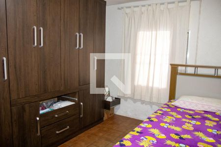 Casa à venda com 125m², 5 quartos e 2 vagasQuarto 3