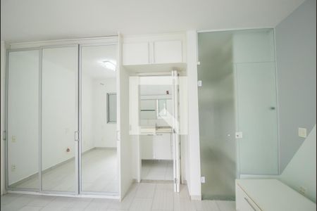 Casa à venda com 215m², 3 quartos e 3 vagasQuarto 3 - Suíte