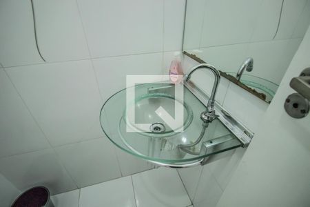 Casa à venda com 215m², 3 quartos e 3 vagasLavabo