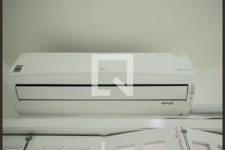 Casa à venda com 215m², 3 quartos e 3 vagasQuarto 3 - Suíte