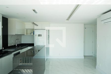 Sala/Cozinha de apartamento à venda com 1 quarto, 62m² em Vila Anastácio, São Paulo