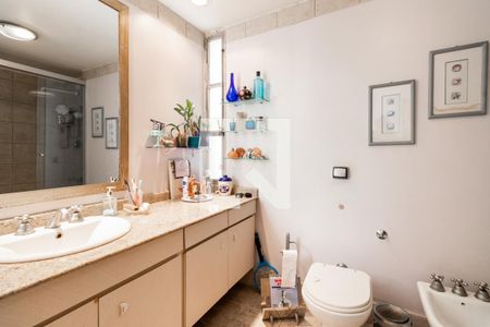 Apartamento à venda com 163m², 2 quartos e 1 vagaBanheiro Suite