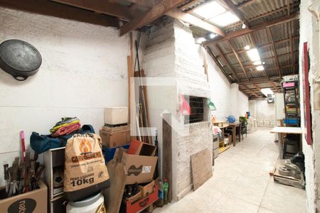 Casa à venda com 240m², 3 quartos e 3 vagasÁrea de Serviço