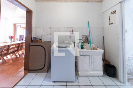 Casa à venda com 240m², 3 quartos e 3 vagasÁrea de Serviço