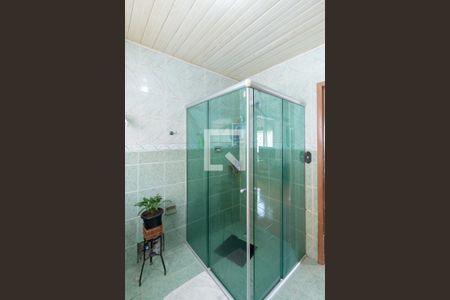 Casa à venda com 240m², 3 quartos e 3 vagasBanheiro