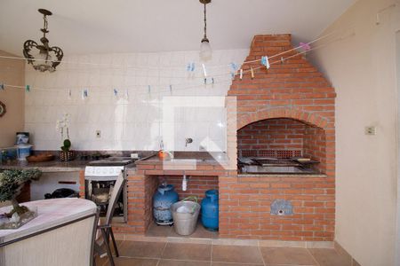 Casa à venda com 301m², 5 quartos e 5 vagasChurrasqueira