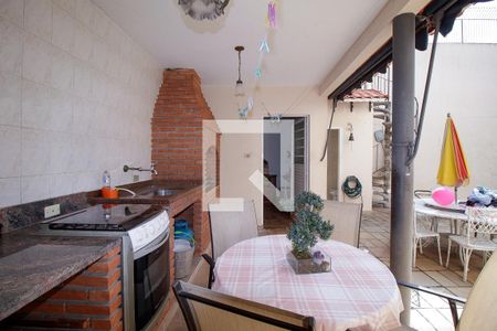 Casa à venda com 301m², 5 quartos e 5 vagasChurrasqueira