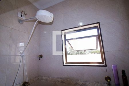 Casa à venda com 301m², 5 quartos e 5 vagasBanheiro 3