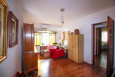 Casa à venda com 301m², 5 quartos e 5 vagasQuarto 5