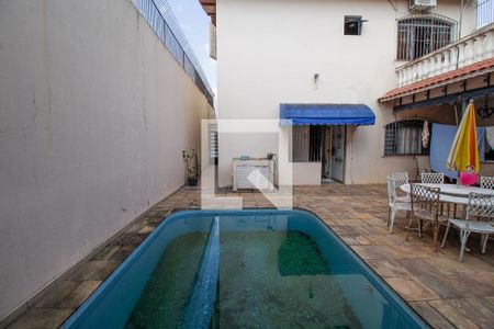 Casa à venda com 301m², 5 quartos e 5 vagasPiscina