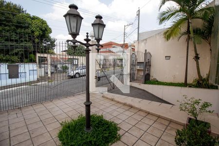 Casa à venda com 301m², 5 quartos e 5 vagasEntrada