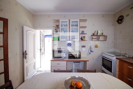 Casa à venda com 301m², 5 quartos e 5 vagasCozinha