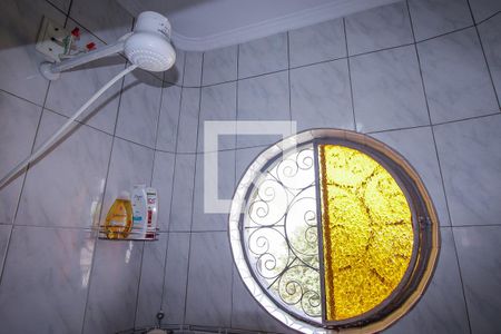 Casa à venda com 301m², 5 quartos e 5 vagasBanheiro 4