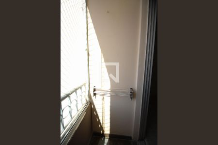 Apartamento à venda com 117m², 3 quartos e 2 vagasSacada Quarto 3