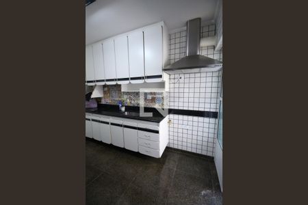 Apartamento à venda com 117m², 3 quartos e 2 vagasCozinha