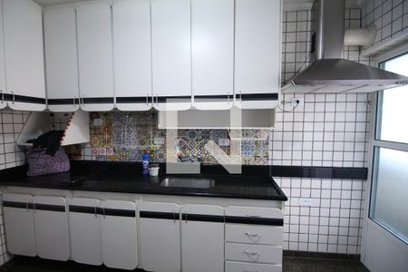 Apartamento à venda com 117m², 3 quartos e 2 vagasCozinha