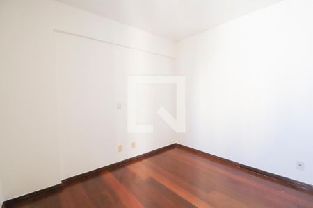 Apartamento para alugar com 140m², 3 quartos e 2 vagasQuarto 2