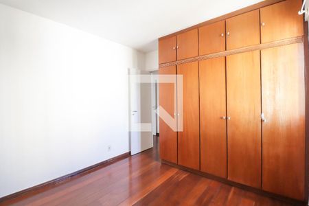Apartamento para alugar com 140m², 3 quartos e 2 vagasQuarto 2
