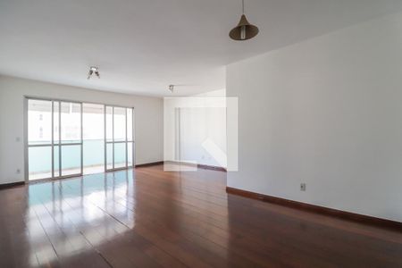 Sala de apartamento para alugar com 3 quartos, 140m² em Setor Oeste, Goiânia
