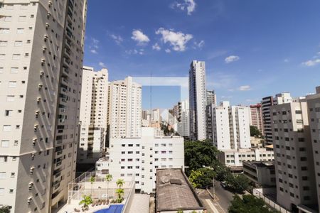 Apartamento para alugar com 140m², 3 quartos e 2 vagasVista da suíte