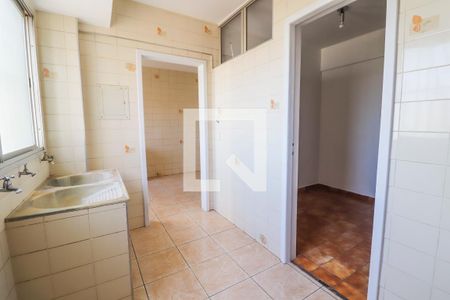 Apartamento para alugar com 140m², 3 quartos e 2 vagasÁrea de serviço