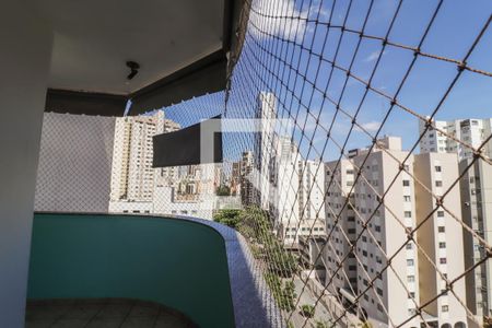 Varanda de apartamento para alugar com 3 quartos, 140m² em Setor Oeste, Goiânia
