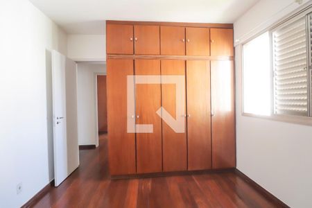 Apartamento para alugar com 140m², 3 quartos e 2 vagasQuarto 2