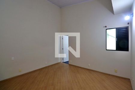 Casa à venda com 187m², 3 quartos e 2 vagasQuarto Suíte 1