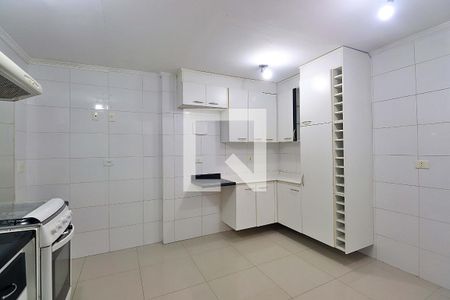 Casa à venda com 187m², 3 quartos e 2 vagasCozinha