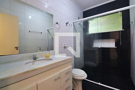 Casa à venda com 187m², 3 quartos e 2 vagasBanheiro da Suíte 2