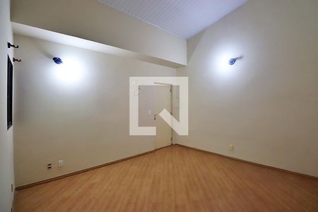 Casa à venda com 187m², 3 quartos e 2 vagasQuarto Suíte 1