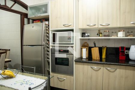 Casa à venda com 255m², 3 quartos e 3 vagasCozinha