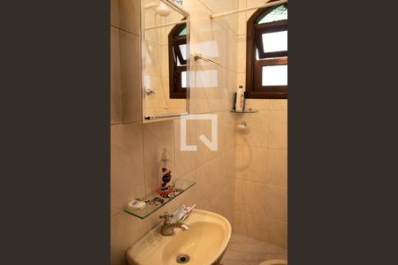 Casa à venda com 255m², 3 quartos e 3 vagasBanheiro do Quarto 2