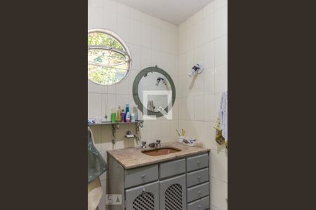 Casa à venda com 300m², 3 quartos e 4 vagas