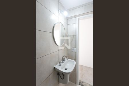 Apartamento à venda com 45m², 2 quartos e 1 vaga Apartamento à venda com 45m², 2 quartos e 1 vagaBanheiro
