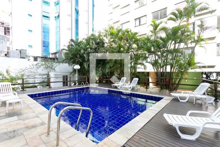 Apartamento à venda com 45m², 2 quartos e 1 vaga Apartamento à venda com 45m², 2 quartos e 1 vagaÁrea comum - Piscina