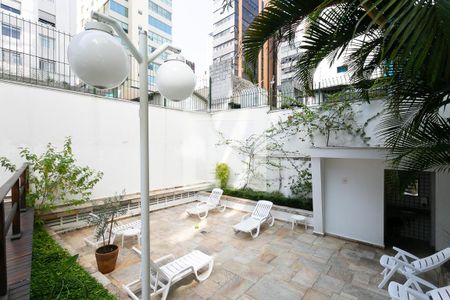 Apartamento à venda com 45m², 2 quartos e 1 vaga Apartamento à venda com 45m², 2 quartos e 1 vagaÁrea comum - Piscina
