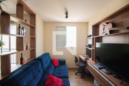 Sala de apartamento para alugar com 2 quartos, 45m² em Vila Princesa Isabel, São Paulo