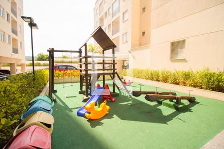 Apartamento para alugar com 45m², 2 quartos e 1 vaga Apartamento para alugar com 45m², 2 quartos e 1 vagaÁrea Comum - Playground